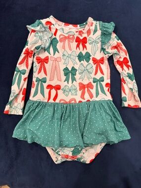 Girls' Green & Red Bow Print Long-Sleeve Dress Bodysuit